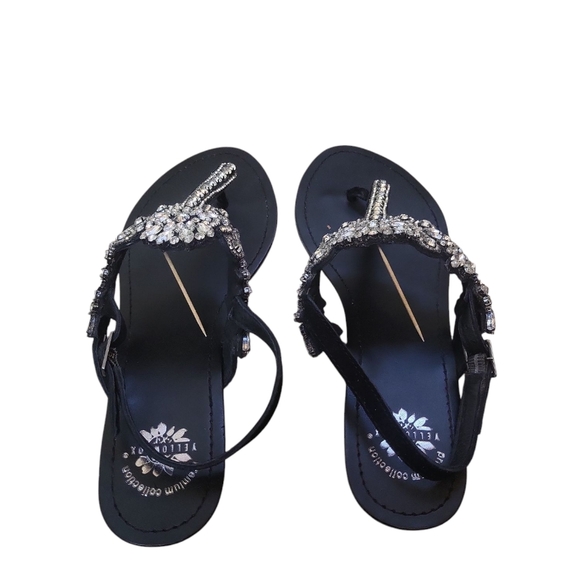 Yellow Box Women's Black P-Vallen Embellished Thong Sandals - Picture 4 of 7